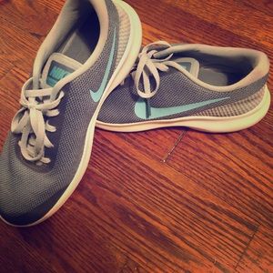 Nike Flex Experience RN 7